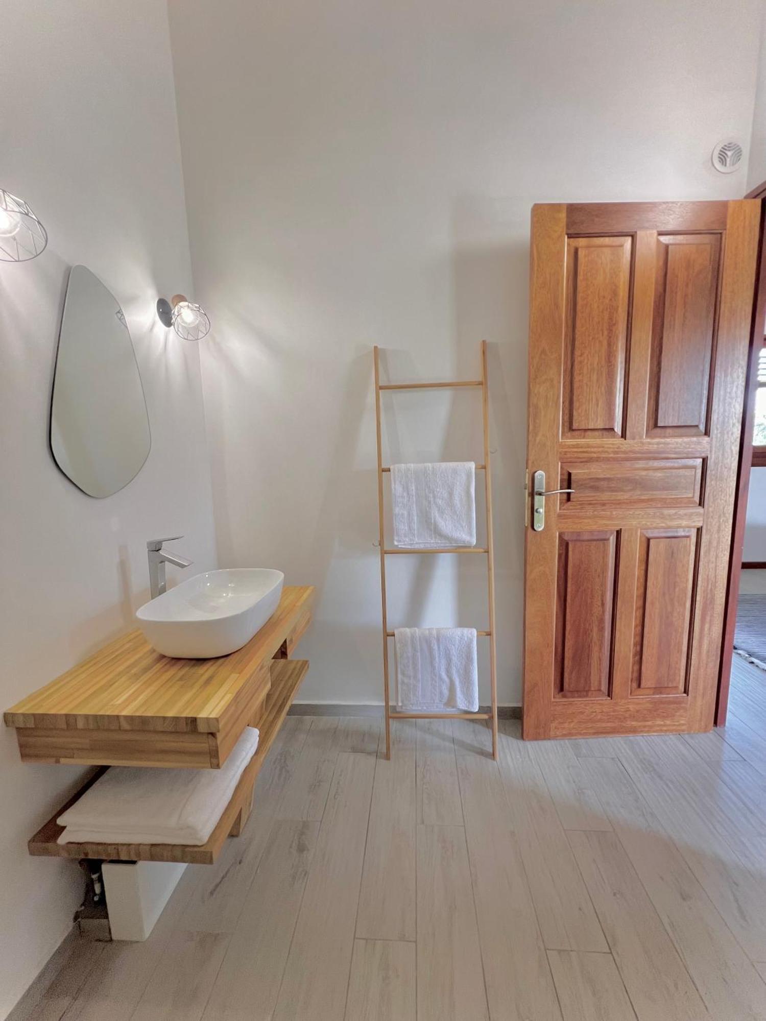 Residence Antilles Bernanoune Le Moule Εξωτερικό φωτογραφία
